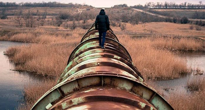 The dangers of shutting down North American pipelines